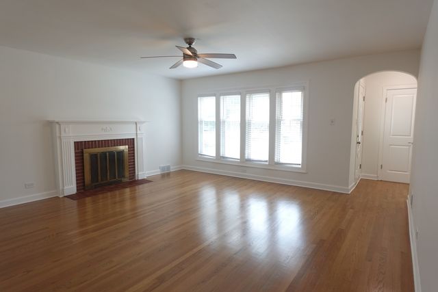 18637 Highland Avenue, Homewood, IL 60430