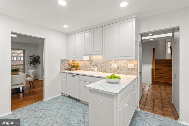 14416 PECAN DR, Rockville, MD 20853