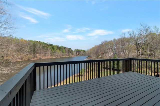1207 Christiana Crossing, Lawrenceville, GA 30043