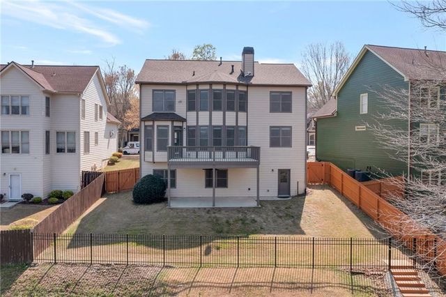 1207 Christiana Crossing, Lawrenceville, GA 30043