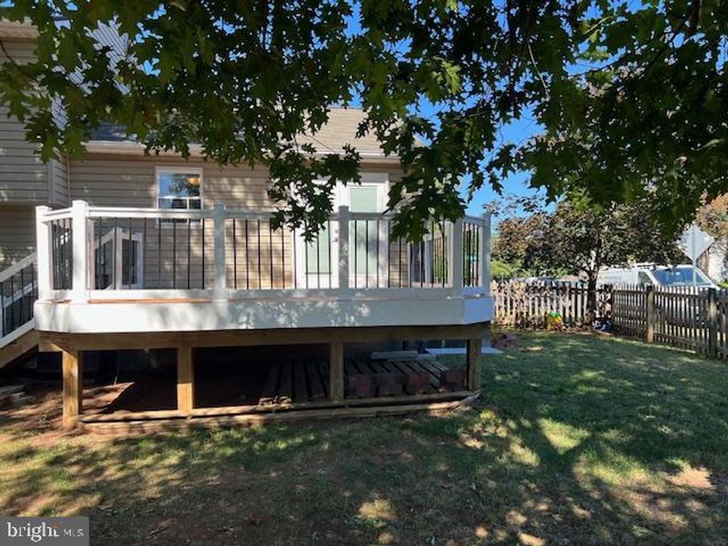 9425 SUDLEY MANOR DR, Manassas, VA 20109