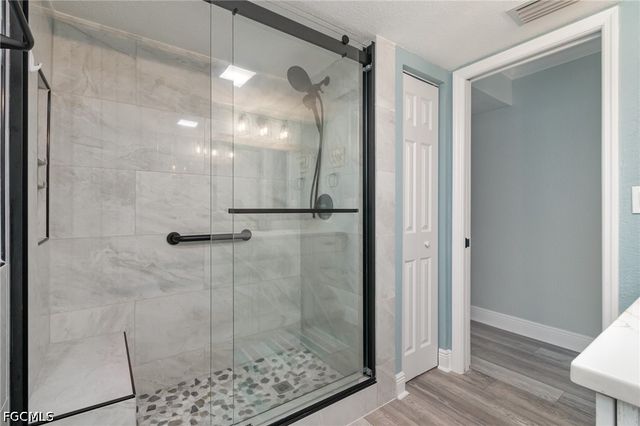 898 Buttonwood DR 105, Fort Myers Beach, FL 33931