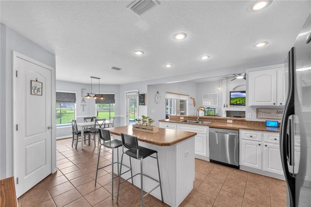 4516 HAWKINS ROAD, Plant City, FL 33567