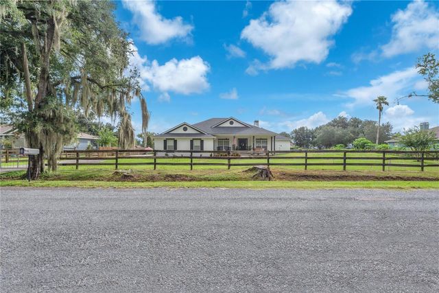 4516 HAWKINS ROAD, Plant City, FL 33567