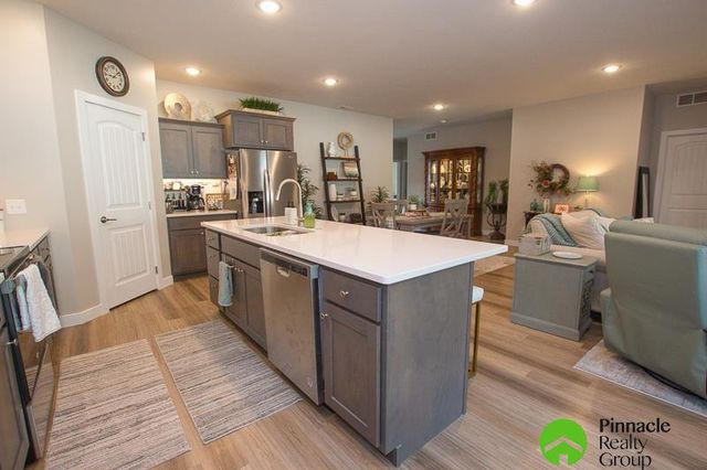 507 D Street, Central City, NE 68826