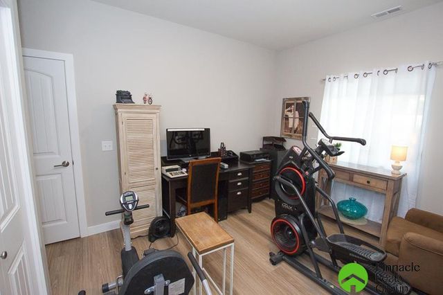 507 D Street, Central City, NE 68826