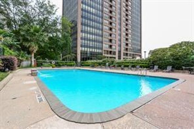 5150 Hidalgo Street 1604, Houston, TX 77056