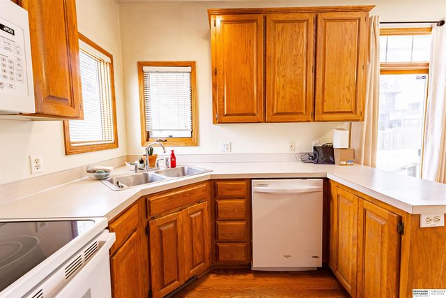 15210 Redwood Street, Omaha, NE 68138