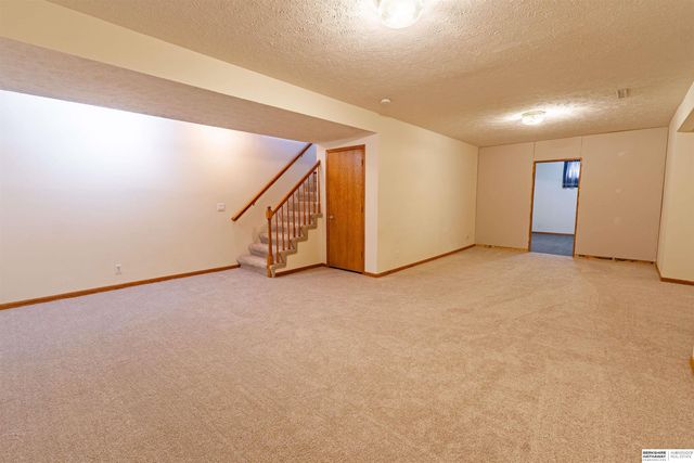 15210 Redwood Street, Omaha, NE 68138