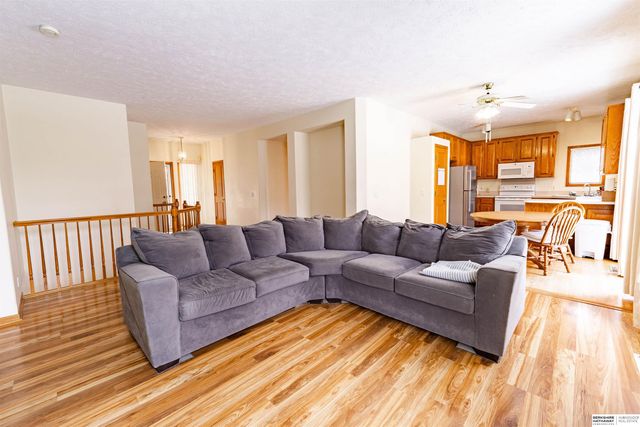 15210 Redwood Street, Omaha, NE 68138