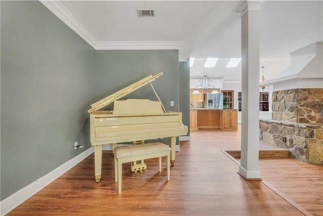 1010 Little River Way, Alpharetta, GA 30004