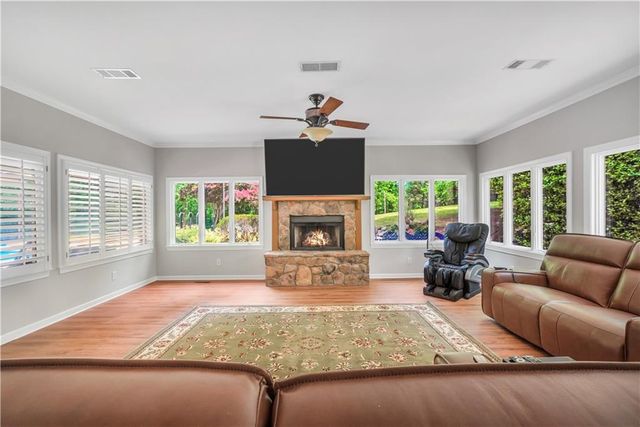1010 Little River Way, Alpharetta, GA 30004