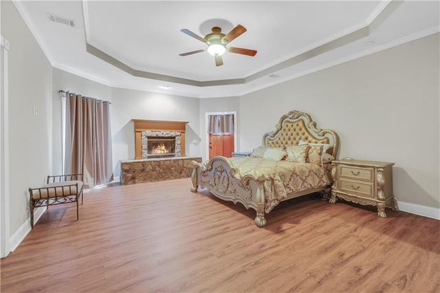 1010 Little River Way, Alpharetta, GA 30004