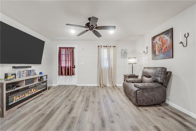 1010 Little River Way, Alpharetta, GA 30004
