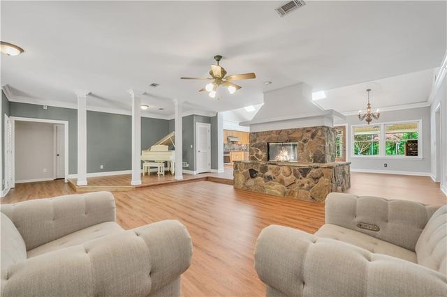 1010 Little River Way, Alpharetta, GA 30004