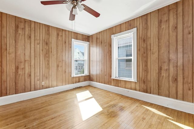 65 Derby St, Somerville, MA 02145