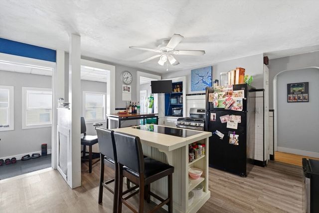 65 Derby St, Somerville, MA 02145