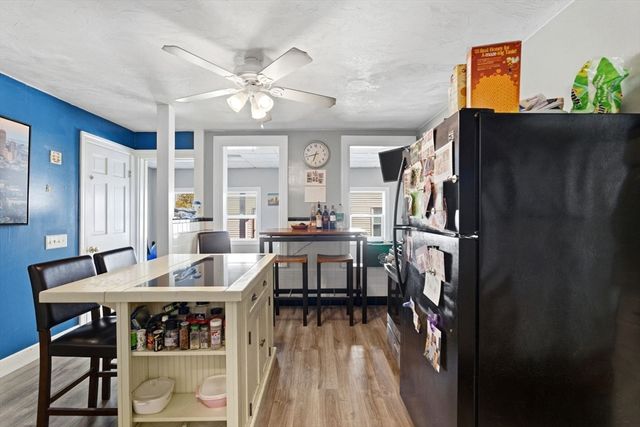 65 Derby St, Somerville, MA 02145