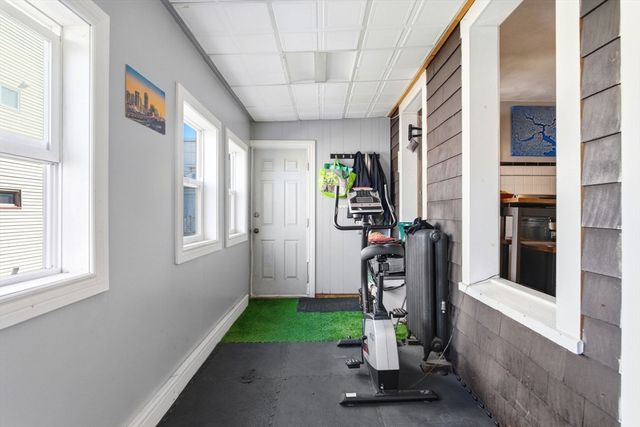 65 Derby St, Somerville, MA 02145