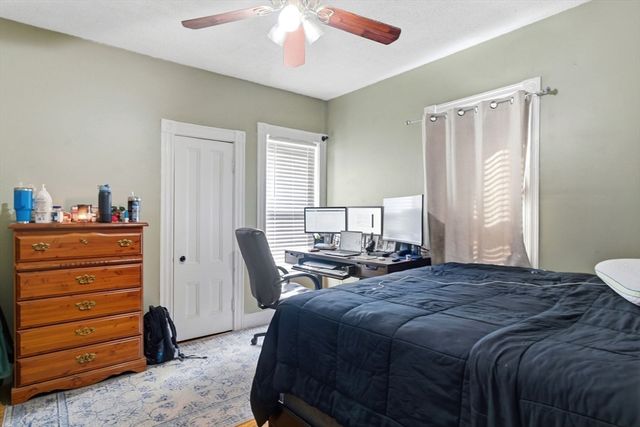 65 Derby St, Somerville, MA 02145