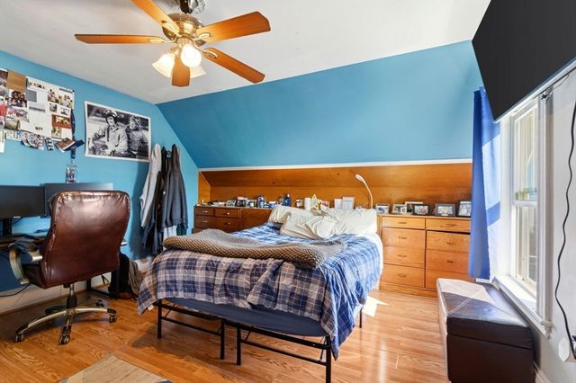 65 Derby St, Somerville, MA 02145