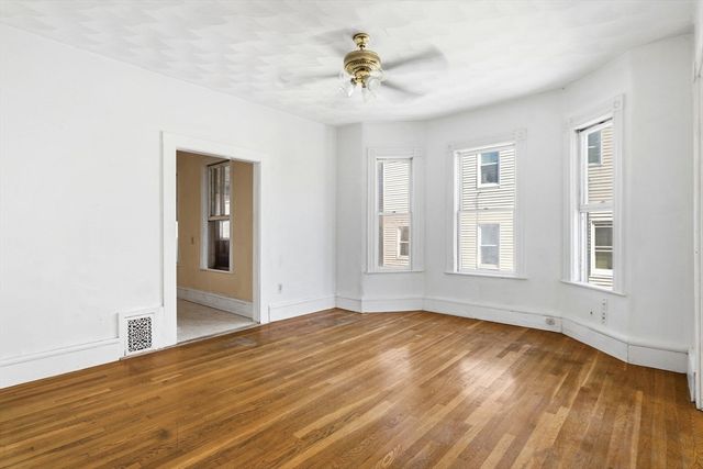 65 Derby St, Somerville, MA 02145