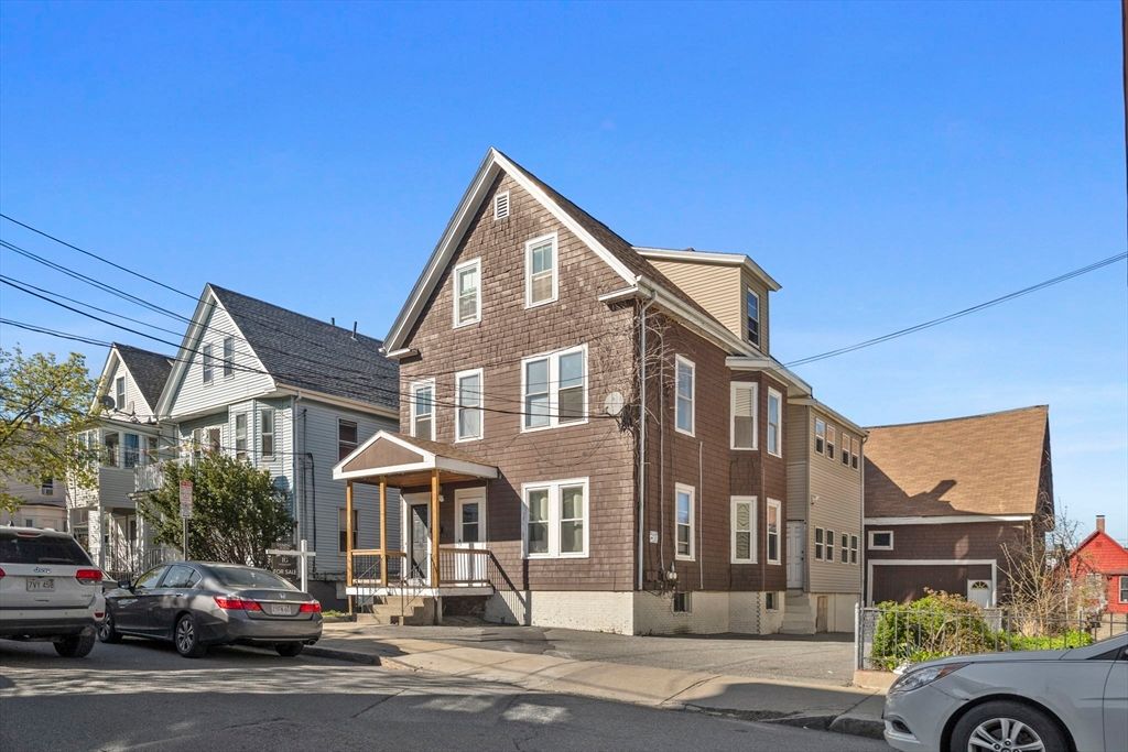 65 Derby St, Somerville, MA 02145