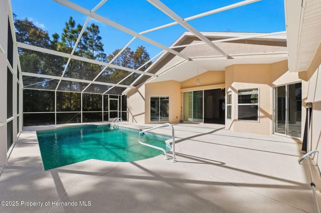 4930 W West Pinto Loop, Beverly Hills, FL 34465