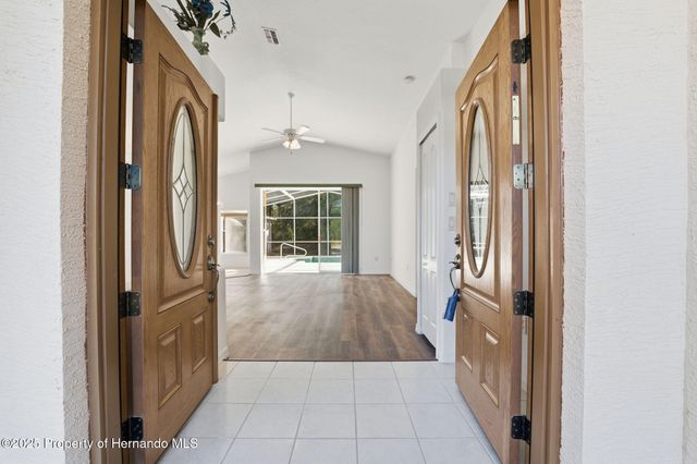 4930 W West Pinto Loop, Beverly Hills, FL 34465