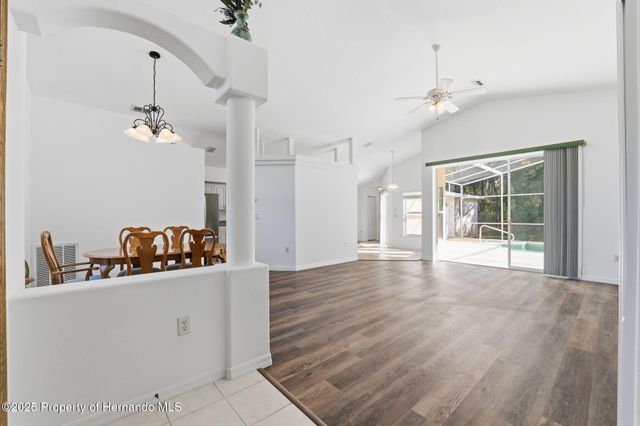 4930 W West Pinto Loop, Beverly Hills, FL 34465