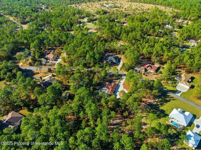 4930 W West Pinto Loop, Beverly Hills, FL 34465