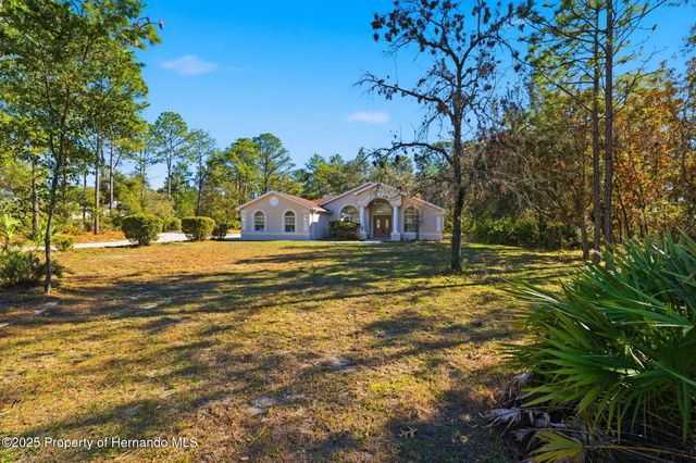 4930 W West Pinto Loop, Beverly Hills, FL 34465