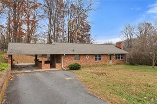4009 Alonzo Drive, Winston-salem, NC 27104