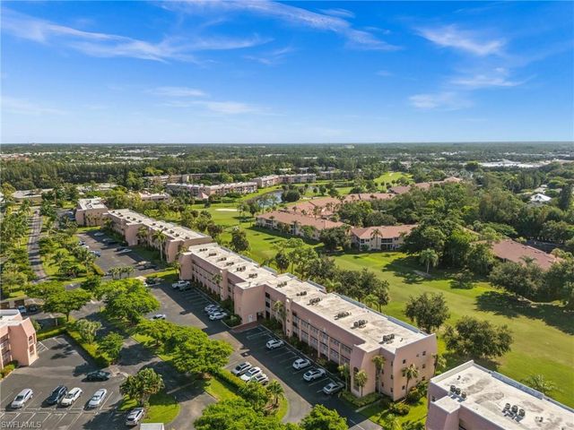 200 Turtle Lake CT 205, Naples, FL 34105