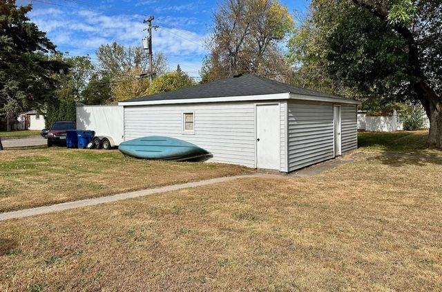 1423 7th Street N, Saint Cloud, MN 56303