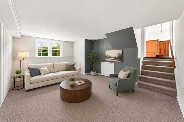 1258 FAUN RD, Wilmington, DE 19803