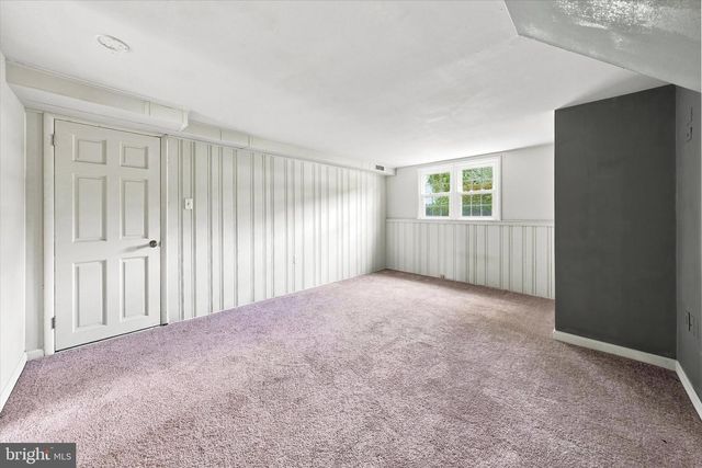 1258 FAUN RD, Wilmington, DE 19803