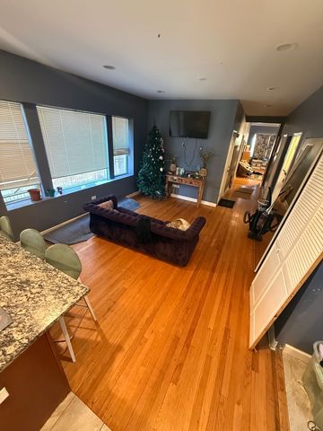 8134 S Vernon Avenue, Chicago, IL 60619