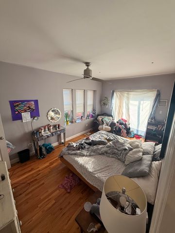 8134 S Vernon Avenue, Chicago, IL 60619
