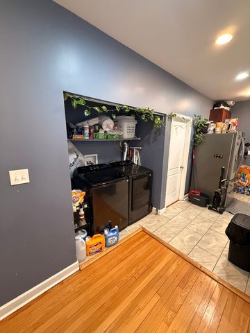 8134 S Vernon Avenue, Chicago, IL 60619