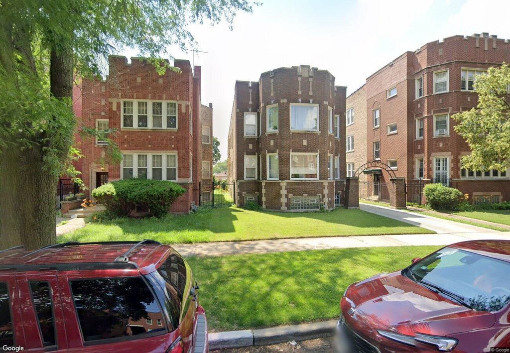 8134 S Vernon Avenue, Chicago, IL 60619
