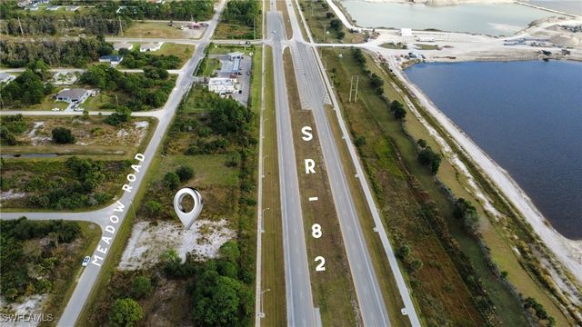 2906 Meadow RD, Lehigh Acres, FL 33974