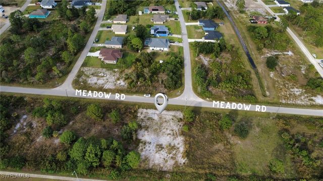 2906 Meadow RD, Lehigh Acres, FL 33974
