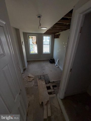2322 N GRATZ ST, Philadelphia, PA 19132