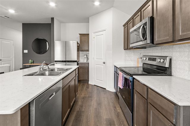 15141 Ace Drive, Dallas, TX 75253