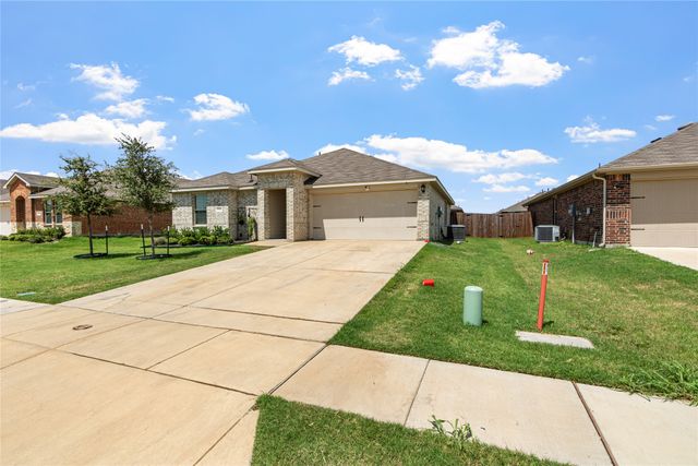 15141 Ace Drive, Dallas, TX 75253