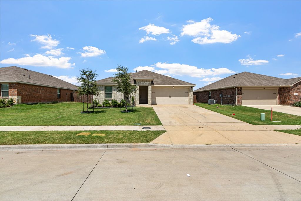 15141 Ace Drive, Dallas, TX 75253
