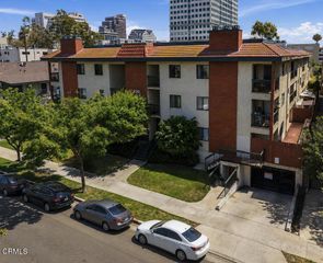 330 Burchett Street 206, Glendale, CA 91203