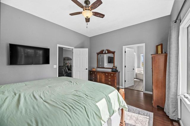 225 Ridge Line ROAD, Burlington, WI 53105