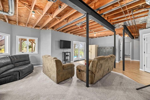 225 Ridge Line ROAD, Burlington, WI 53105